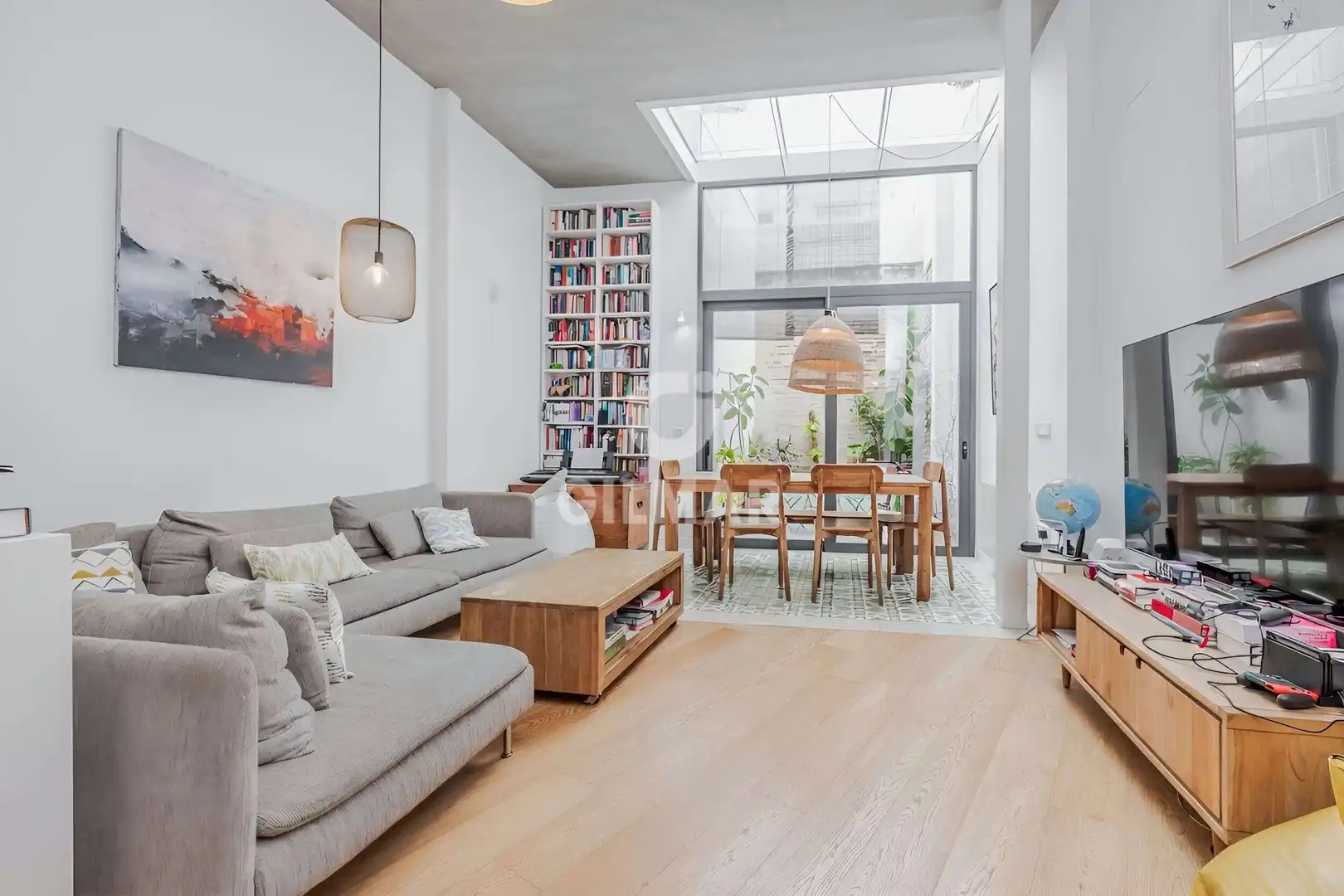 Sala de estar de Casa adosada en venta en Sevilla con Calefacción y Piscina