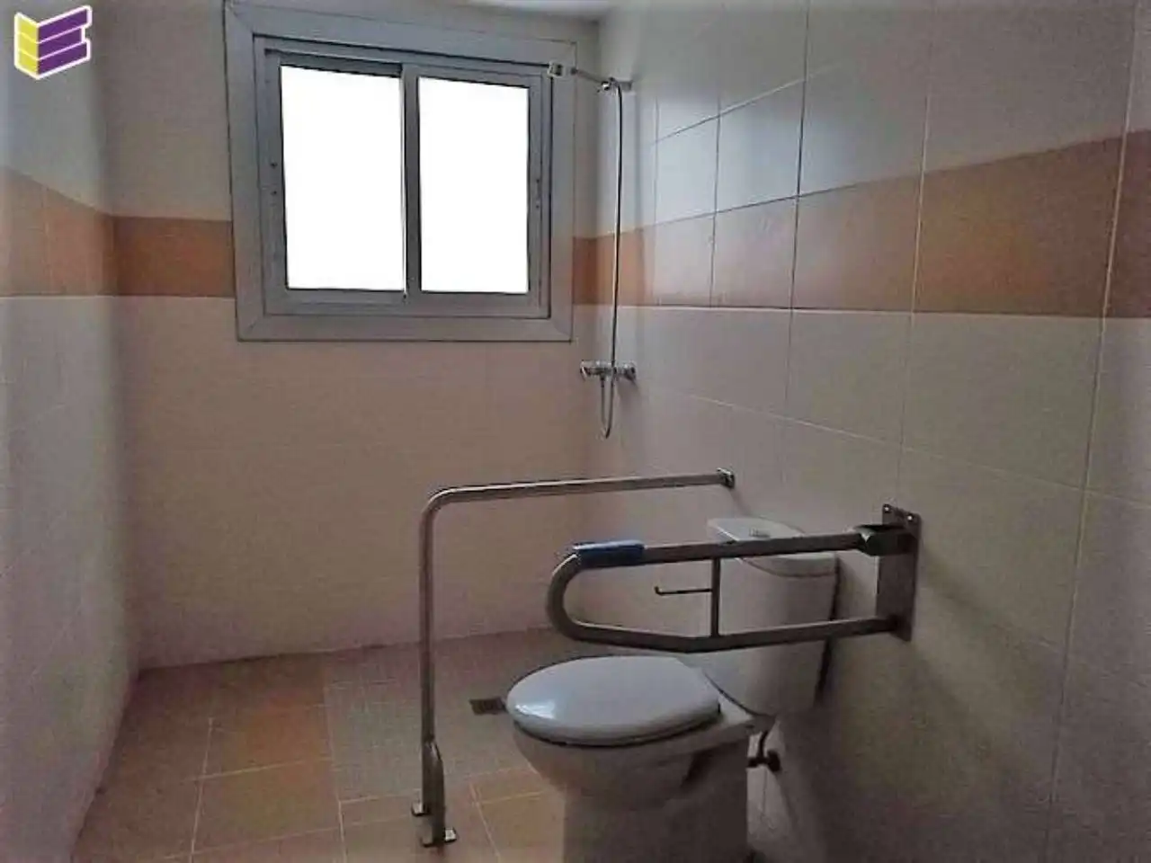 Bathroom of Office for sale in Navia