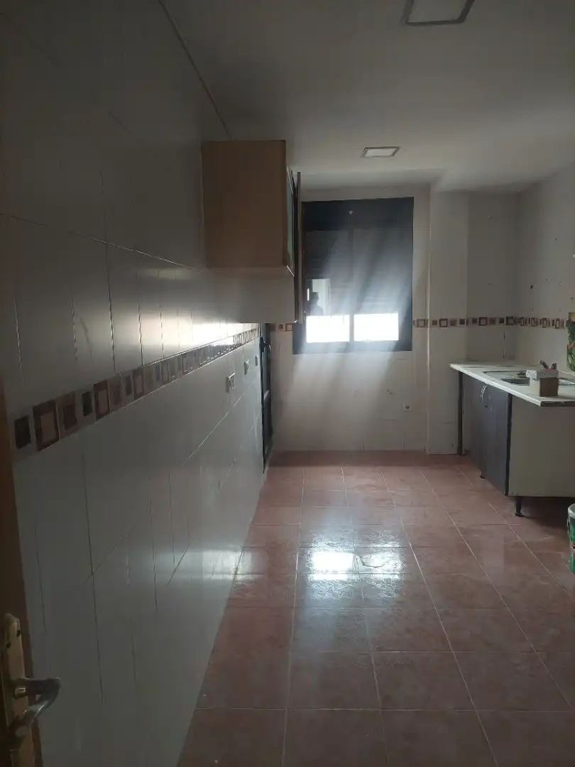 Flat with lift for sale in Calle Poeta Miguel Hernández, imagen 3