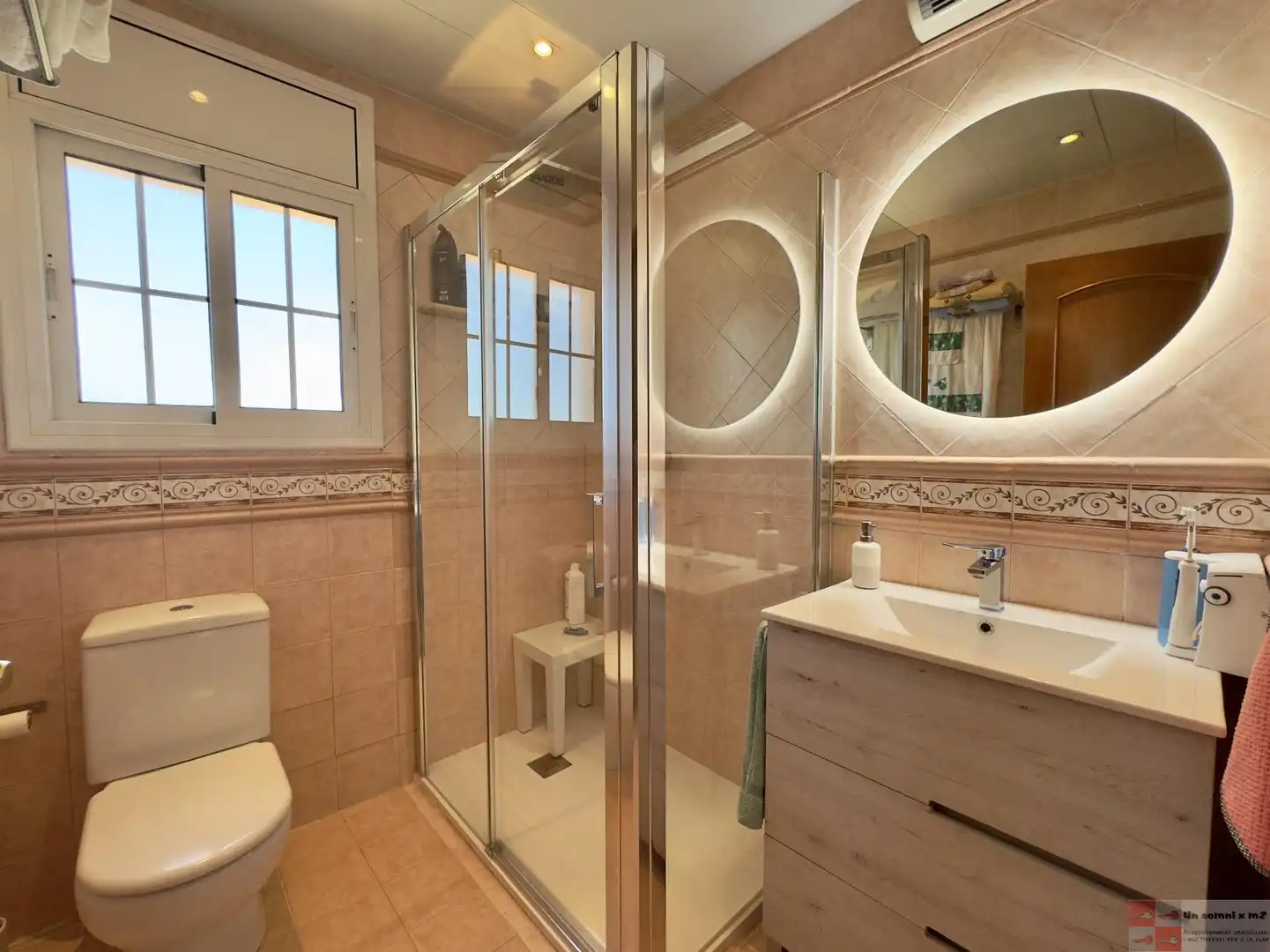 Bathroom of Houses for sale in Piera  with Air Conditioner, Heating and Terrace