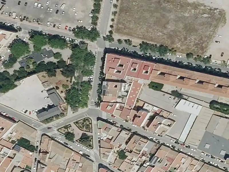 Casa en venda a 46960