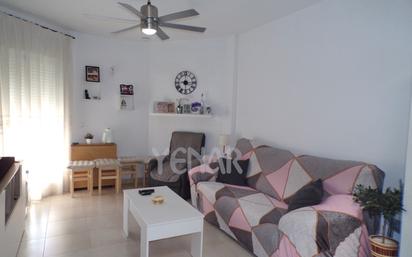 Living room of Flat for sale in Castalla  with Air Conditioner and Balcony
