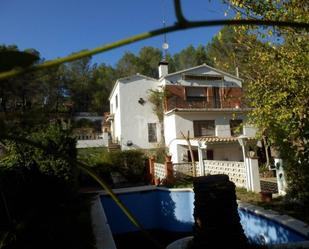Exterior view of House or chalet for sale in Sant Pere de Ribes  with Private garden and Community pool