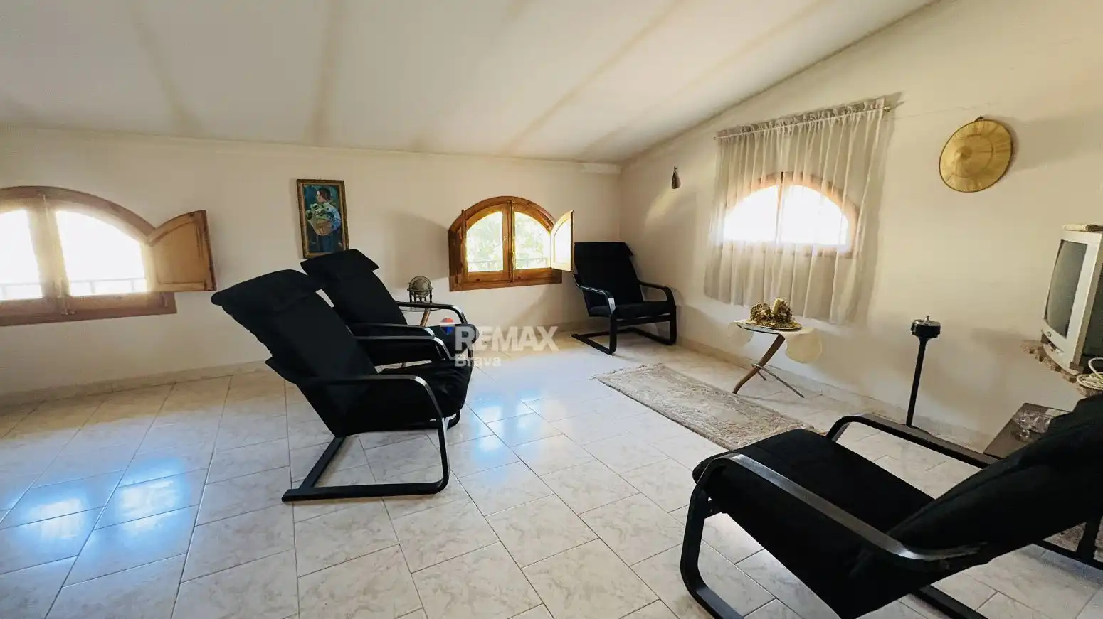 Sala d'estar de Casa o xalet en venda en Amer amb Jardí privat, Terrassa i Traster