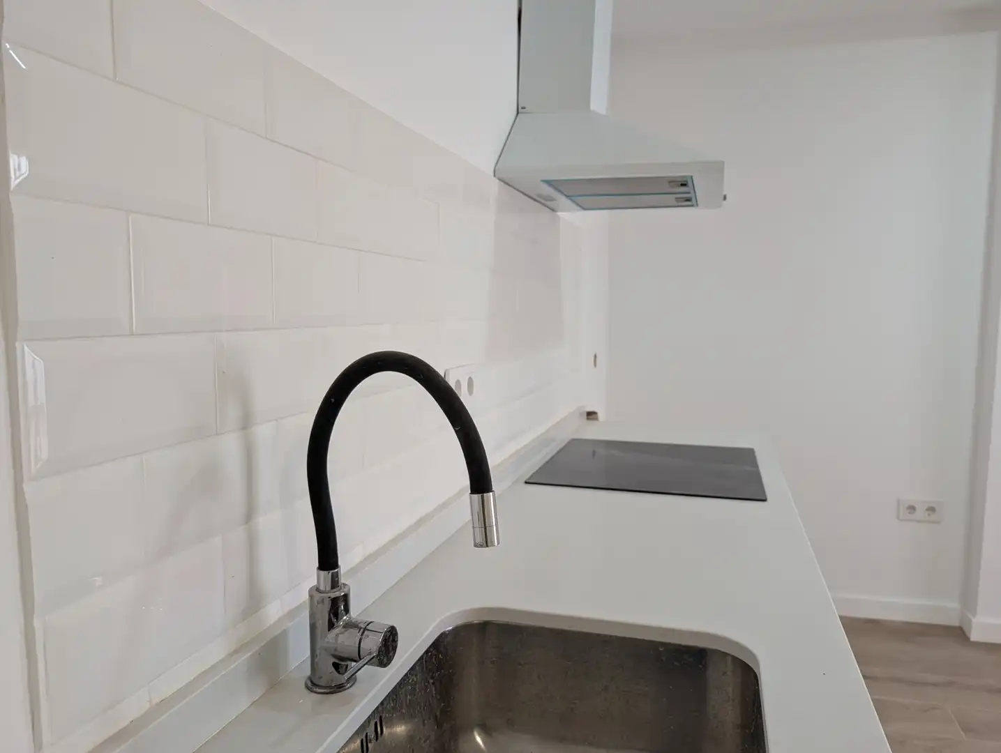 Kitchen of Flat for sale in Sagunto / Sagunt  with Terrace and Oven
