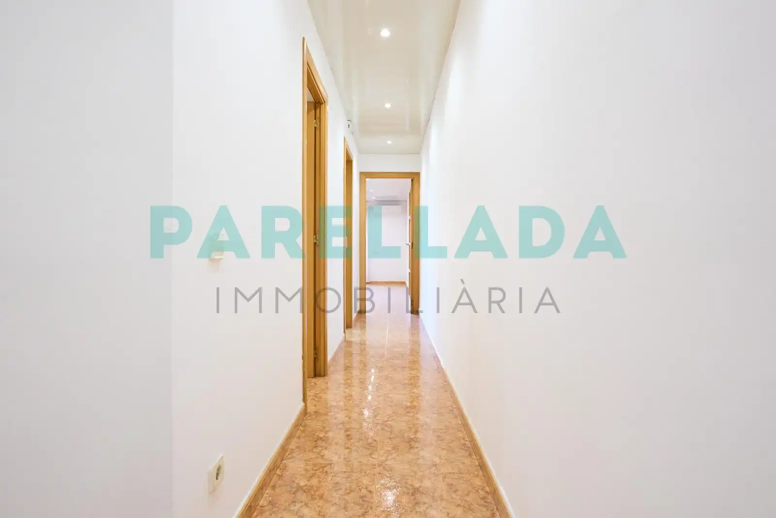 Flat for sale in Badalona