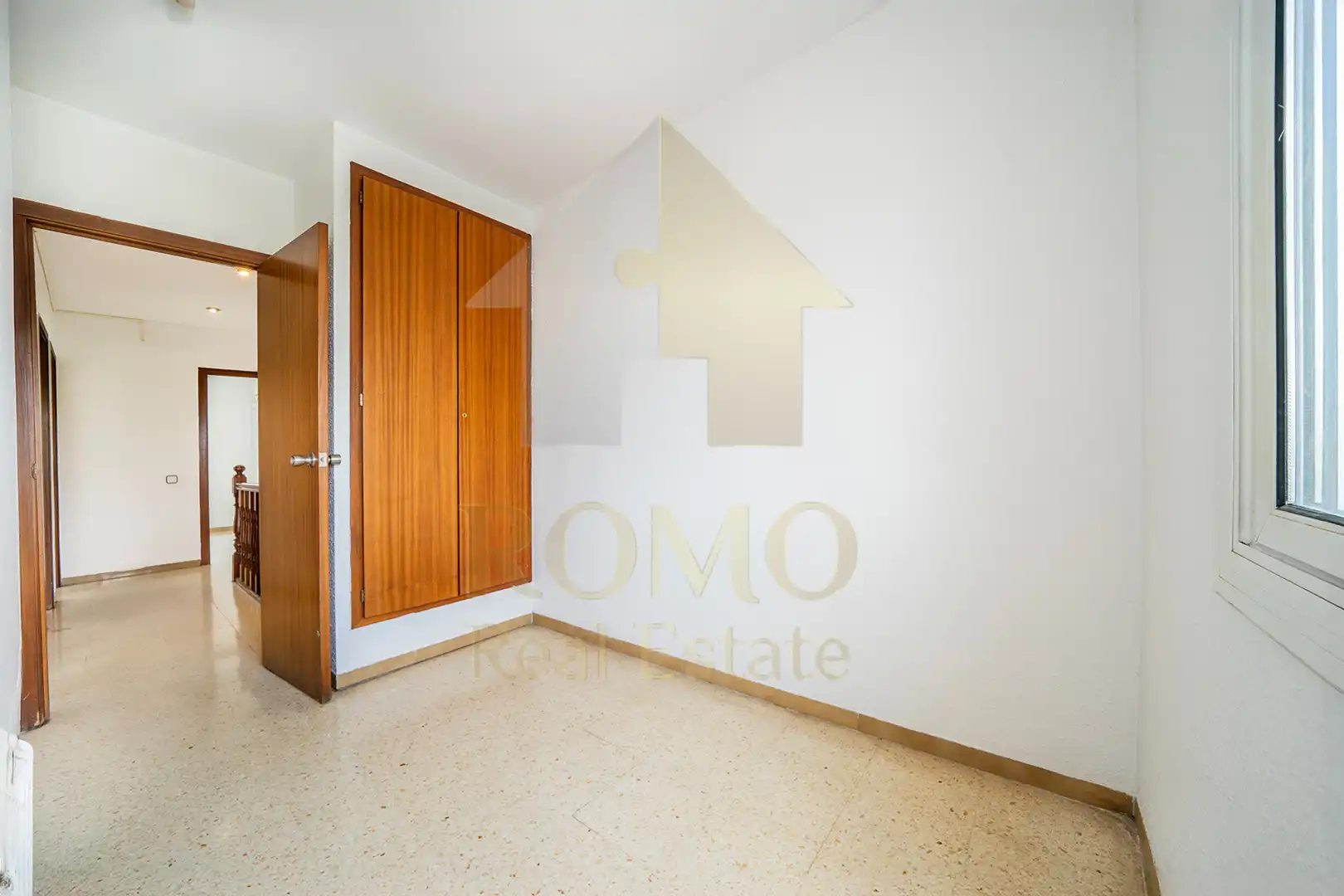 Habitación de Casa adosada en venta en Santa Perpètua de Mogoda con Balcón