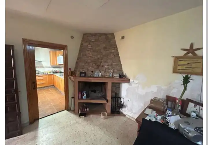 Casa in vendita a La Carlota, imagen 2