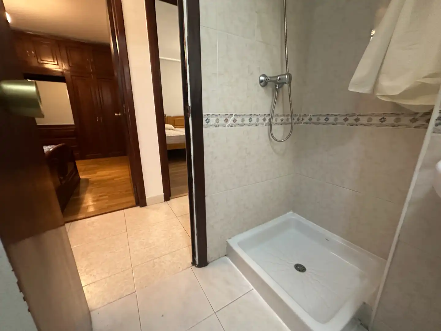 Wohnung zur Miete in Rúa da República de El Salvador, Ensanche - Sar