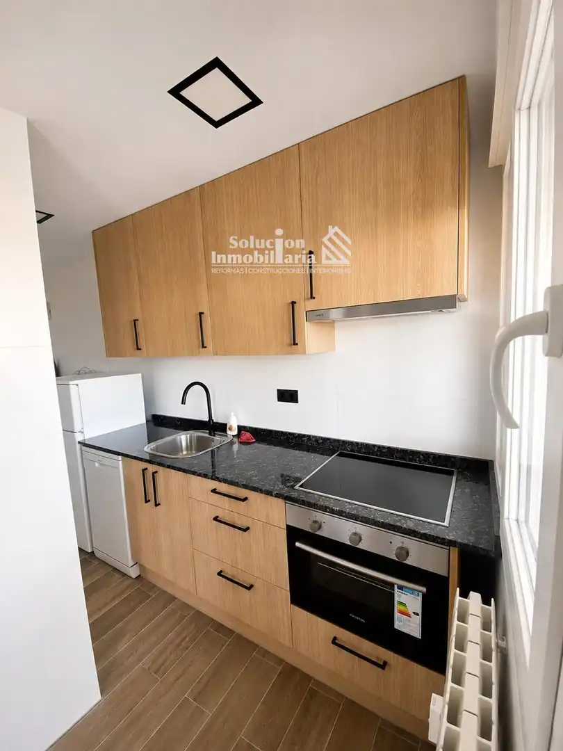 Cocina de Ático de alquiler en Salamanca con Calefacción, Terraza y Amueblado