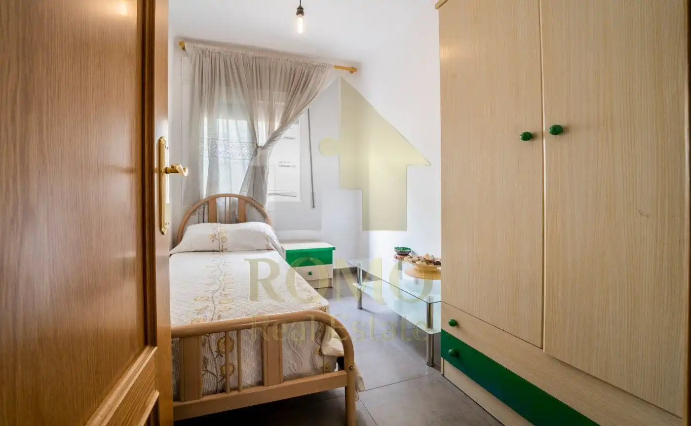 Habitación de Edificio en venta en Santa Perpètua de Mogoda