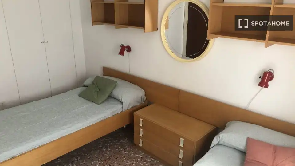 Room in Alameda