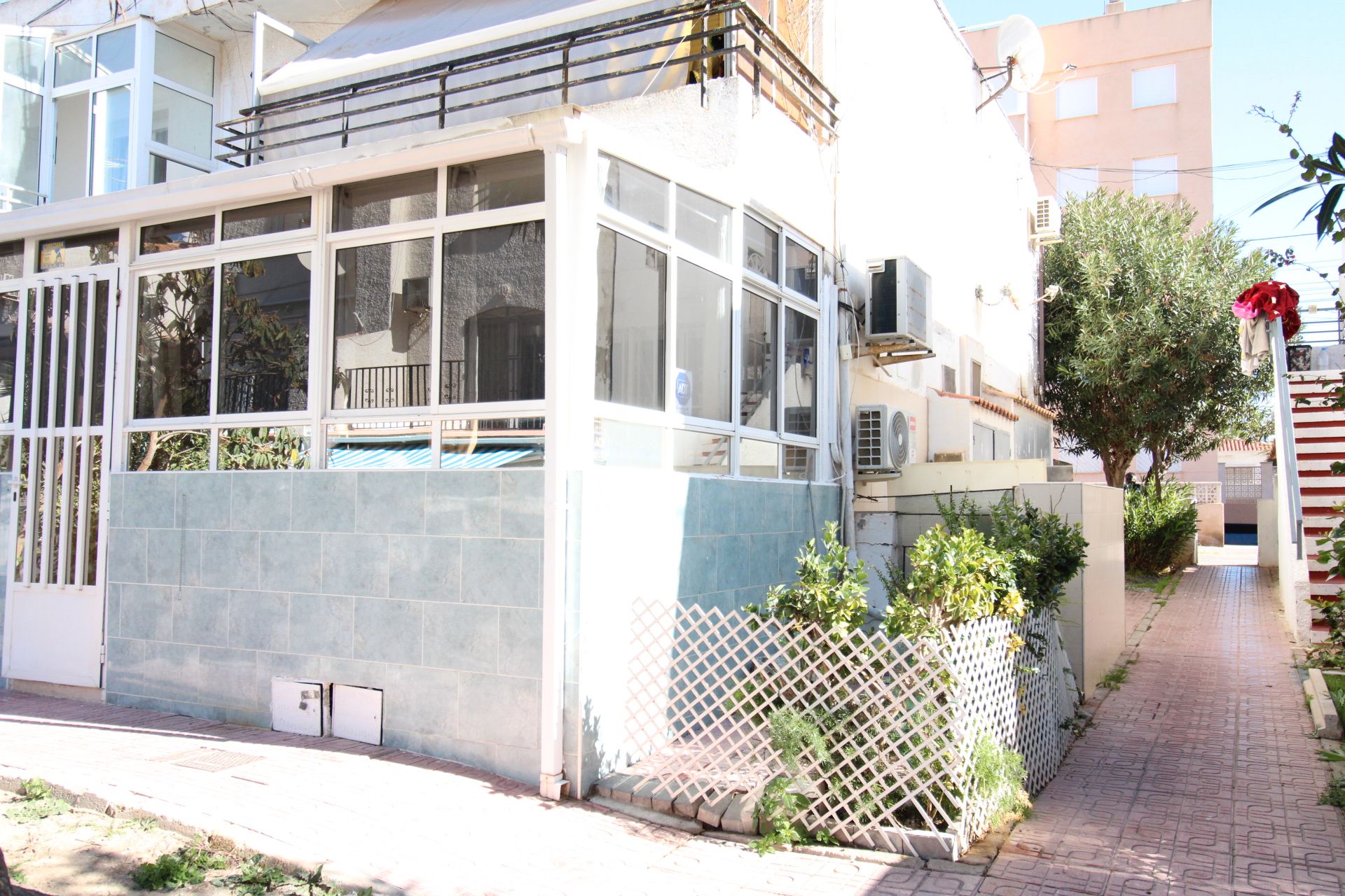 Exterior view of House or chalet for sale in Torrevieja  with Furnished