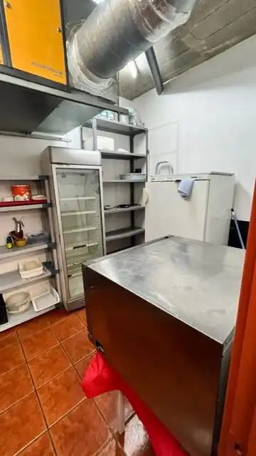 Cocina de Local en venta en Torredembarra con Aire acondicionado, Calefacción y Amueblado