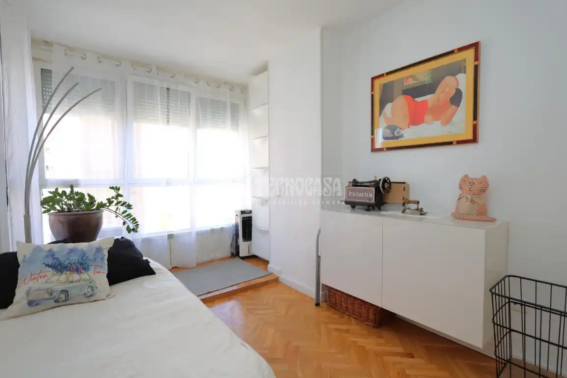Habitación de Piso en venta en Madrid con Aire acondicionado y Calefacción