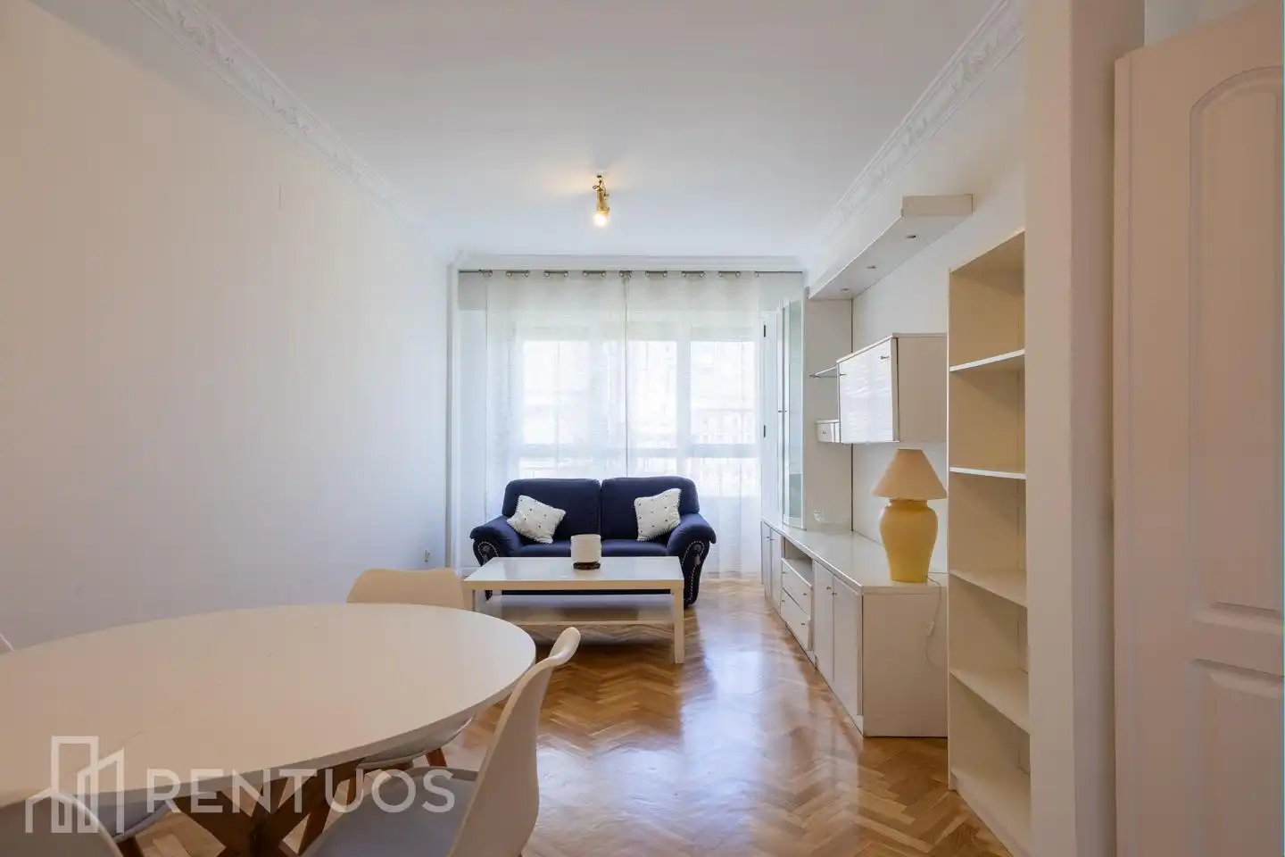 Sala de estar de Piso de alquiler en Madrid con Aire acondicionado, Parquet y Amueblado