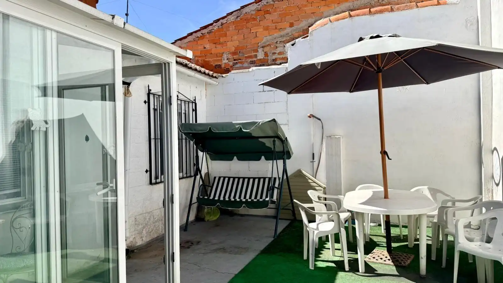 Terrassa de Casa o xalet en venda en Zarzuela del Pinar amb Calefacció i Moblat
