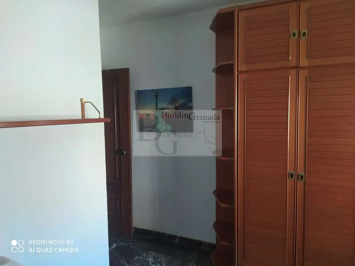 Bedroom of Flat for rent in Granada  with Terrace and Furnished