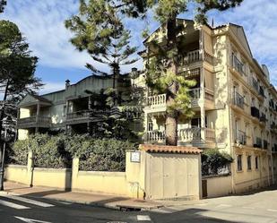 Vista exterior de Àtic en venda en Navajas amb Aire condicionat, Calefacció i Terrassa