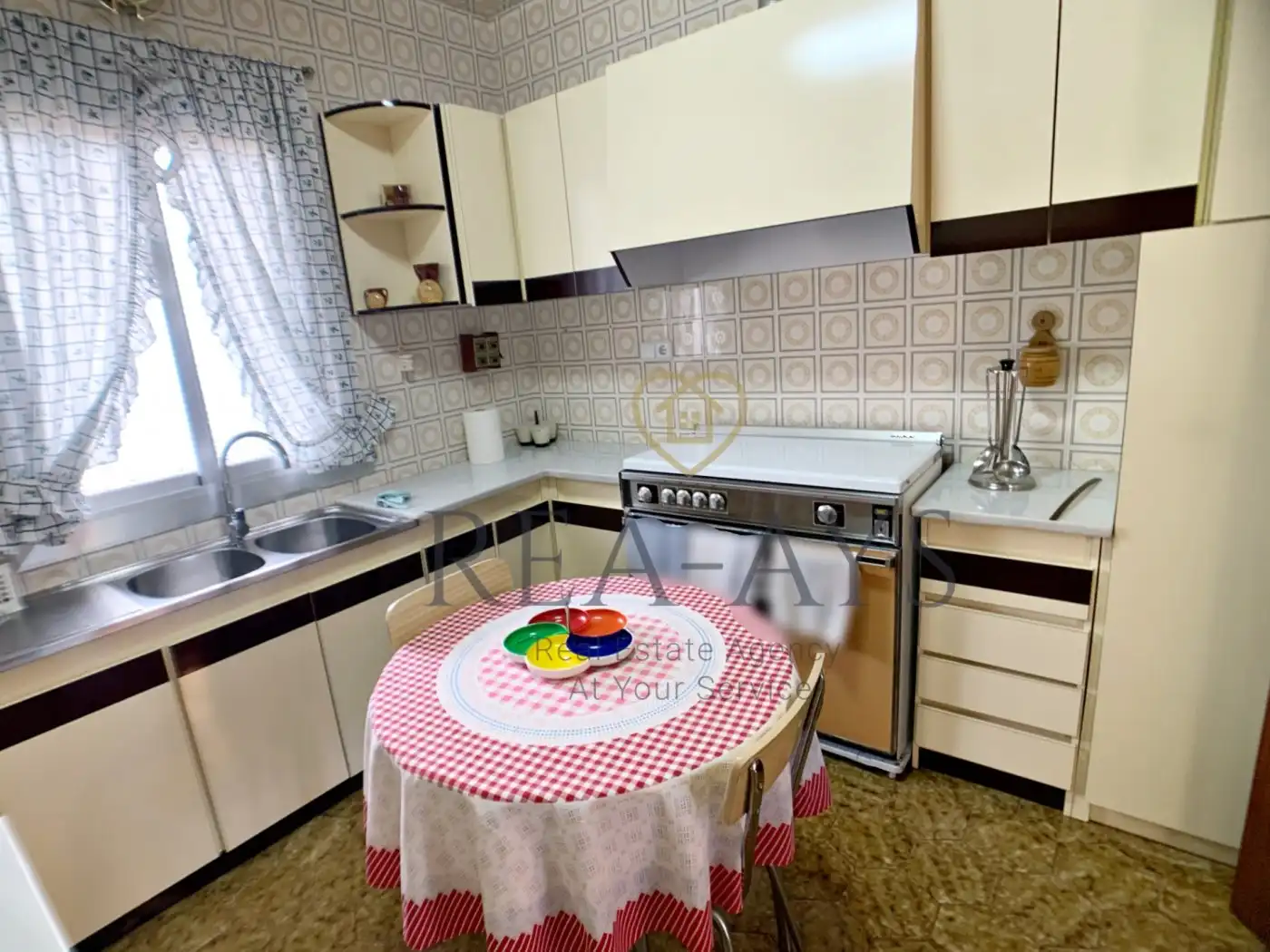 Cocina de Casa o chalet en venta en Vallirana con Jardín privado, Terraza y Trastero