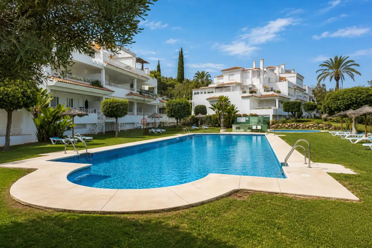 Exterior view of Flat for rent in Marbella  with Air Conditioner, Terrace and Swimming Pool
