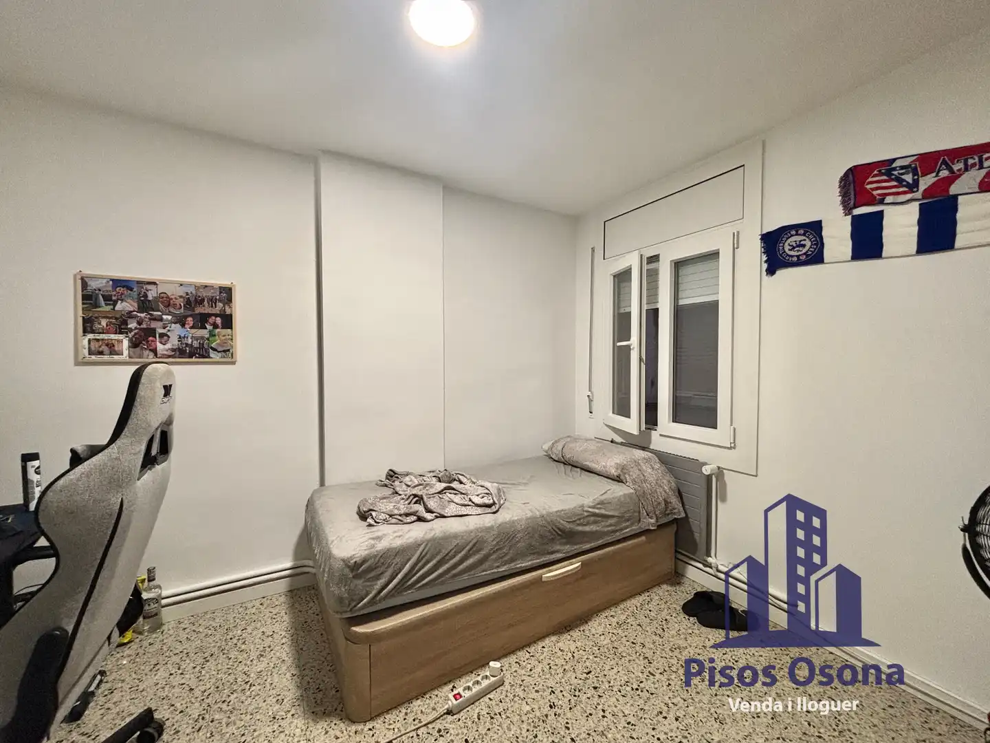 Habitación de Piso en venta en Vic con Calefacción y Horno