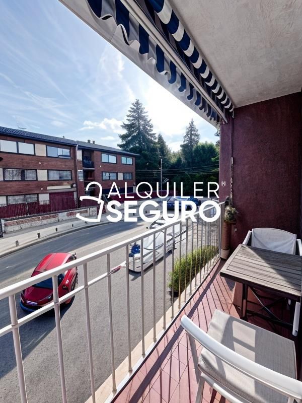 Exterior view of Flat to rent in  Madrid Capital  with Air Conditioner, Heating and Furnished