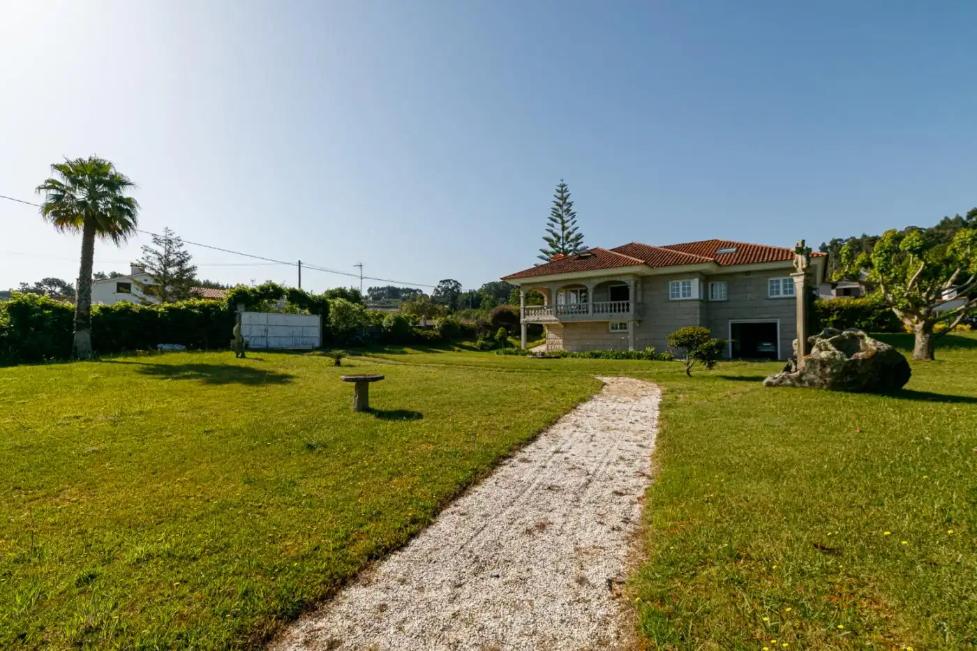 Vista exterior de Casa o chalet en venta en Bueu con Calefacción, Terraza y Amueblado