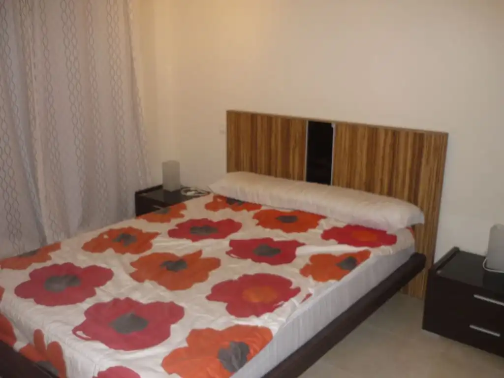 Habitación de Piso de alquiler en Vall d'Alba con Trastero y Amueblado