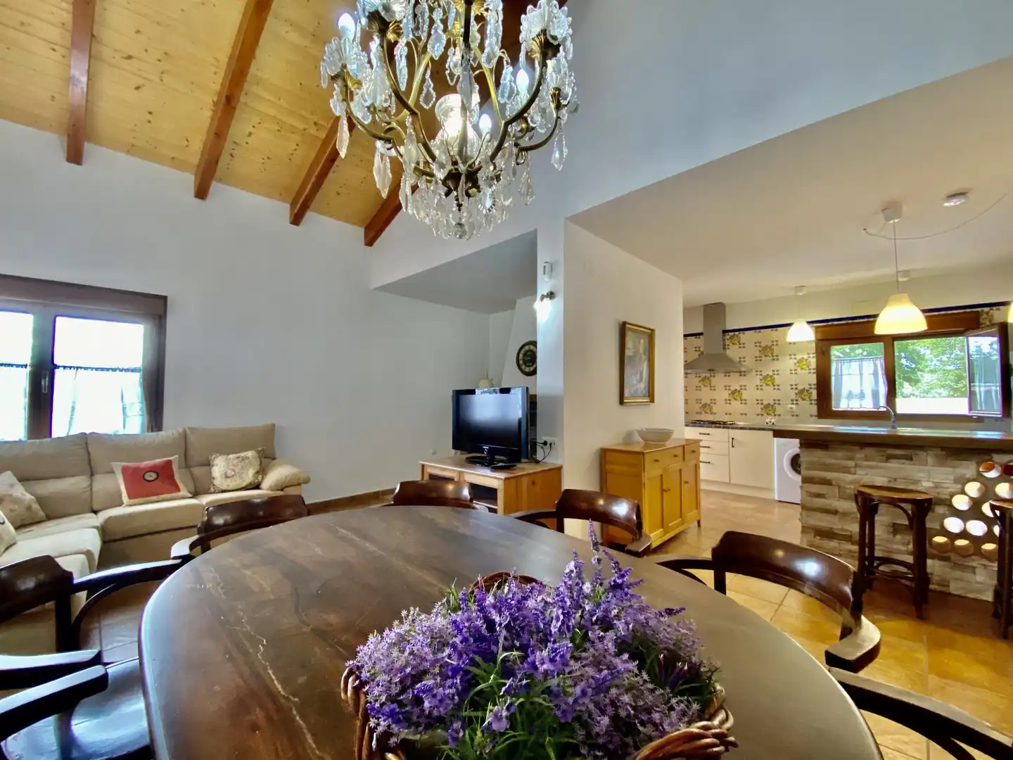 Sala de estar de Casa o chalet en venta en Los Cortijos  con Calefacción, Terraza y Trastero
