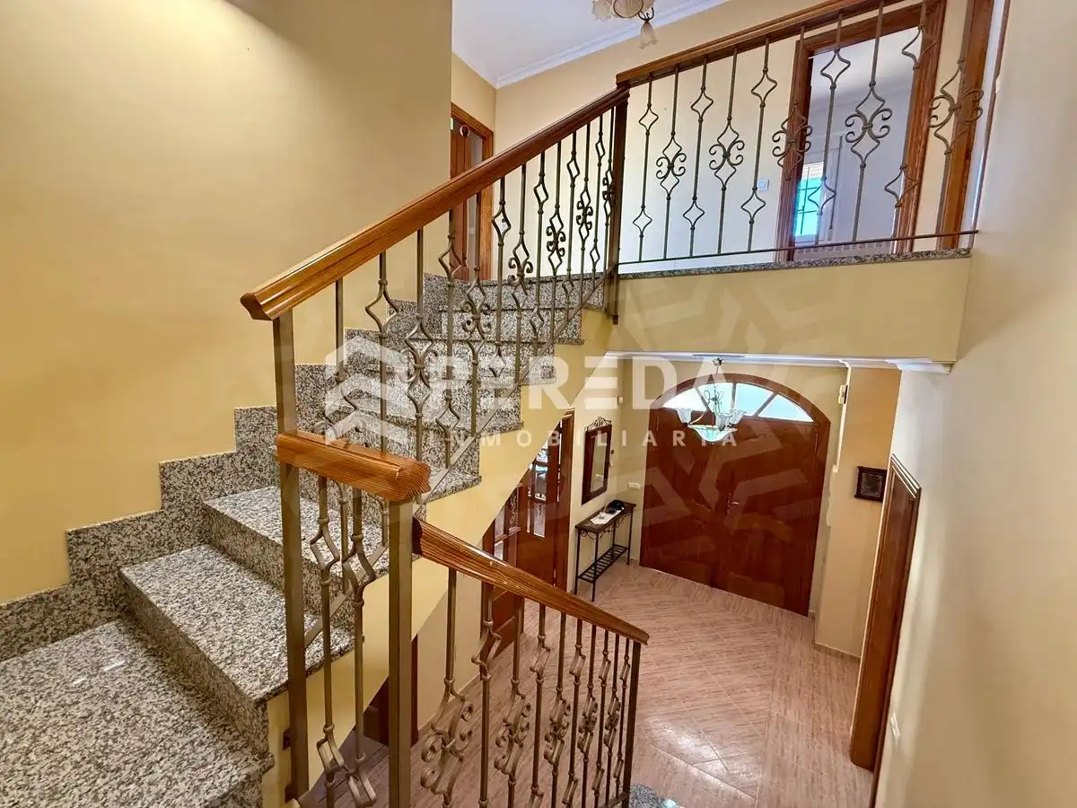 Casa o xalet en venda en La Mojonera amb Jardí privat, Terrassa i Moblat