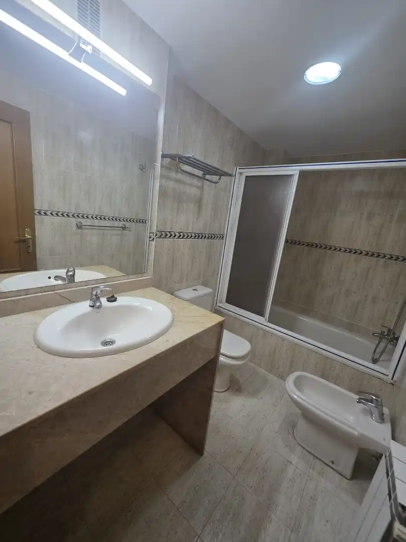 Baño de Piso en venta en Valencia con Aire acondicionado, Calefacción y Parquet