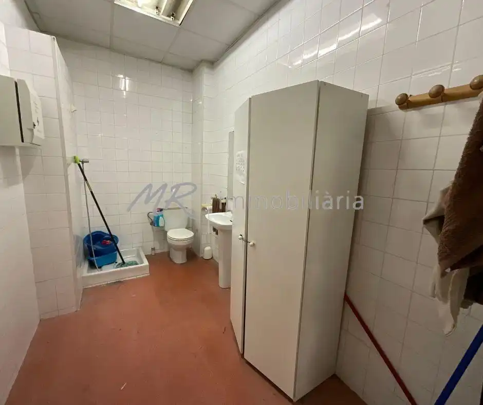 Gewerbefläche zum Verkauf in Carrer ALVAREZ DE CASTRO 37, imagen 8