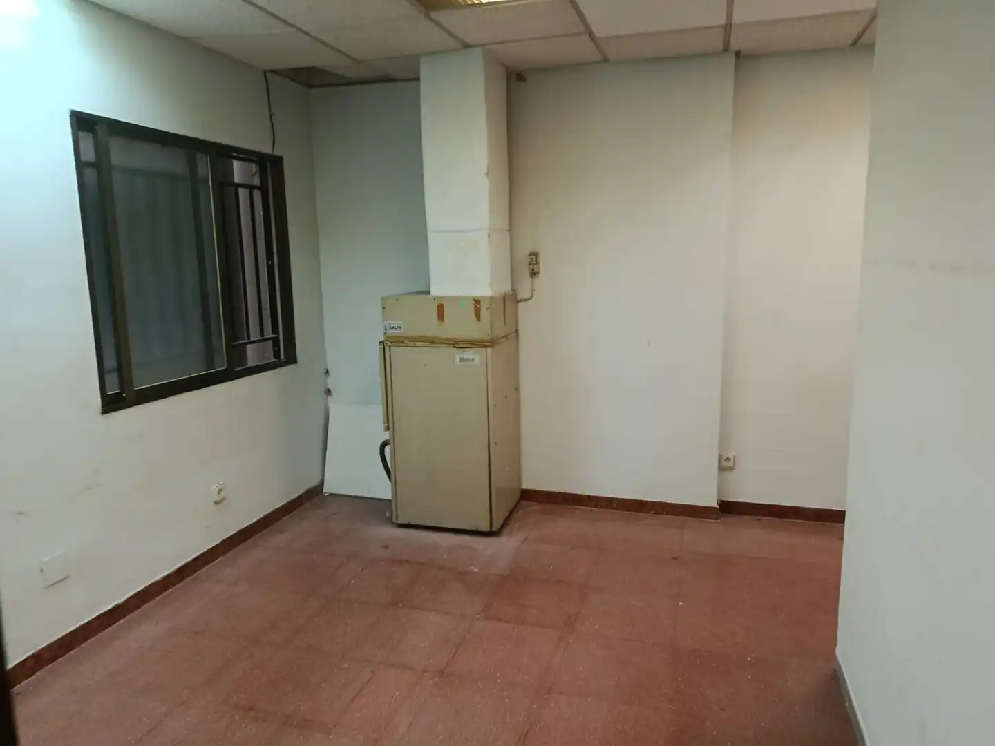 Büro mit Aufzug zum Verkauf in Nova, imagen 17