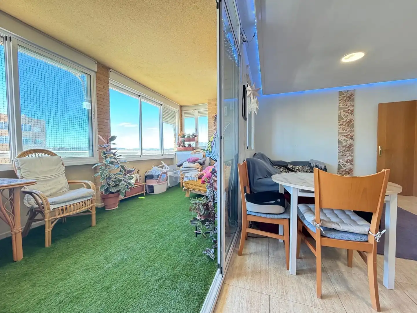 Terraza de Piso en venta en Alicante / Alacant con Aire acondicionado y Piscina comunitaria