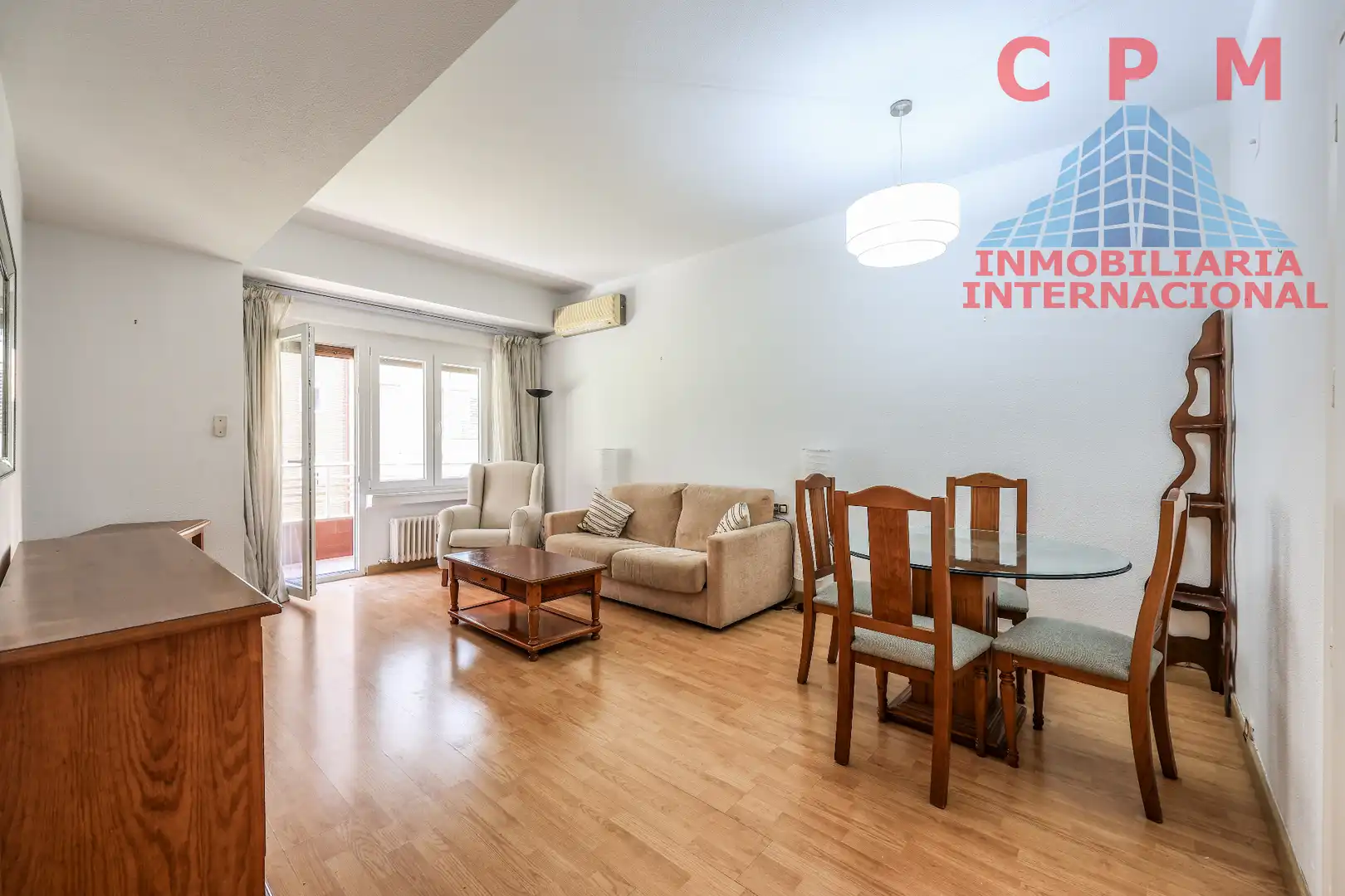 Sala de estar de Piso de alquiler en Madrid con Aire acondicionado, Calefacción y Parquet