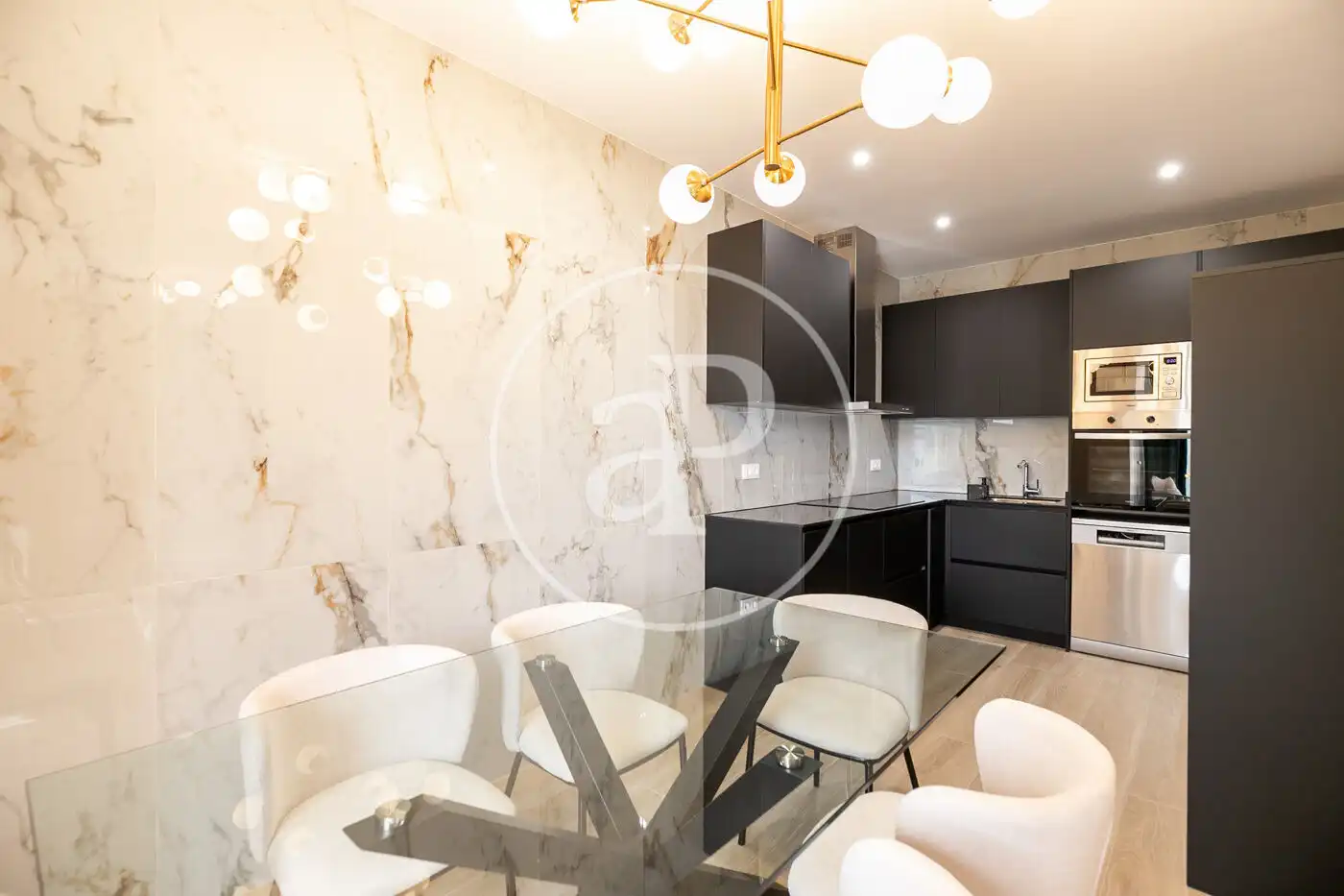 Cocina de Piso en venta en Barcelona con Aire acondicionado, Calefacción y Amueblado