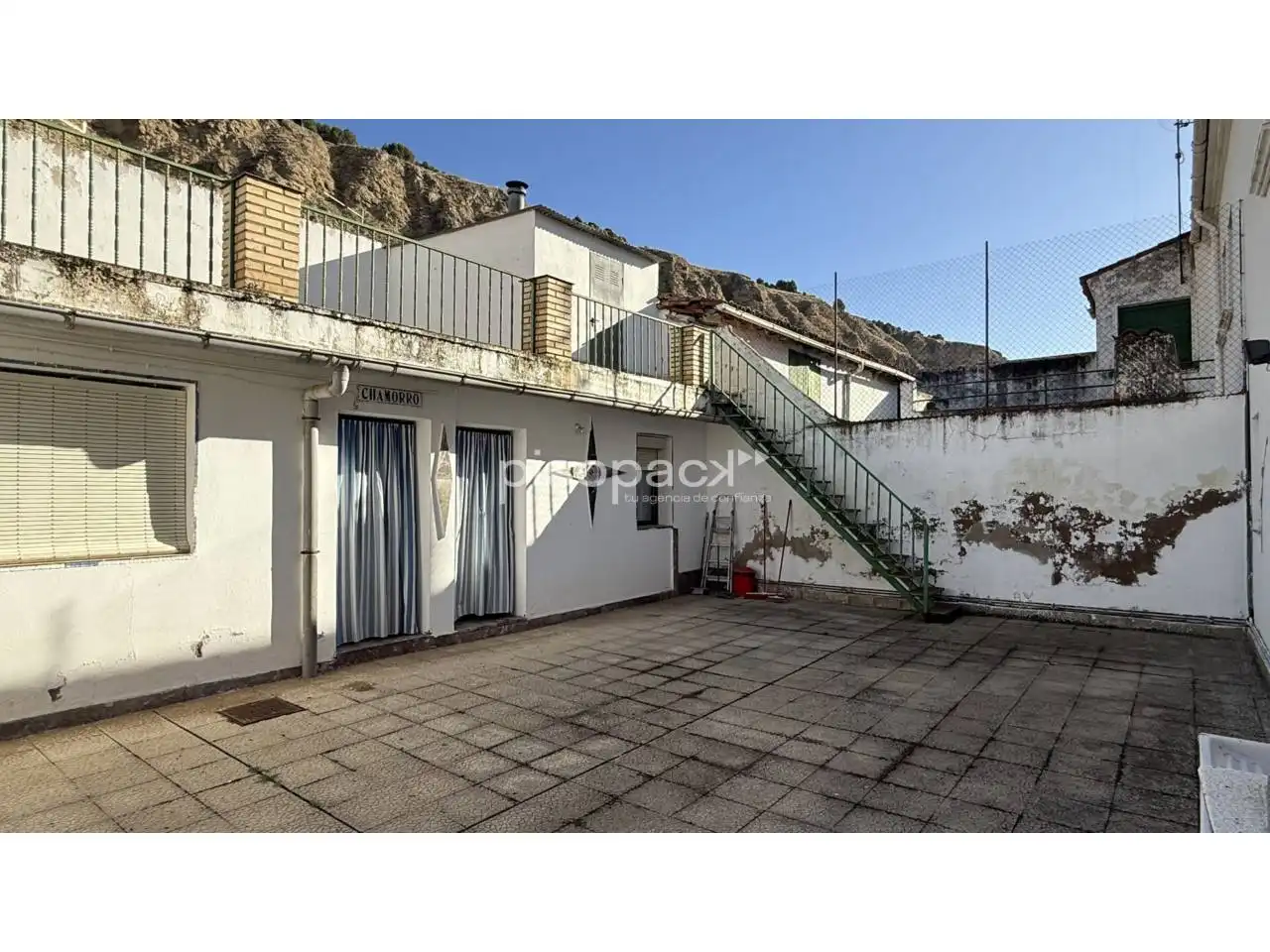 Vista exterior de Casa o chalet en venta en Azagra con Calefacción