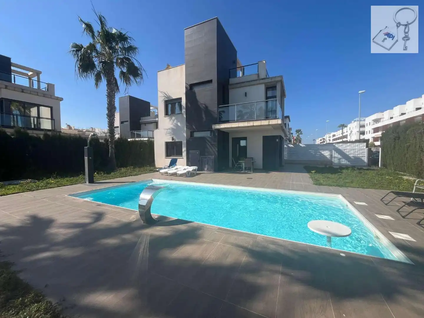 Piscina de Casa o chalet en venta en Orihuela con Aire acondicionado, Terraza y Piscina