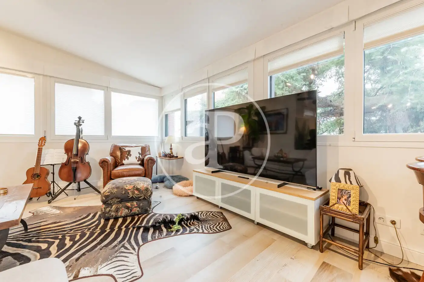 Wohnzimmer von Haus oder Chalet zum Verkauf in Madrid mit Klimaanlage, Heizung und Privatgarten