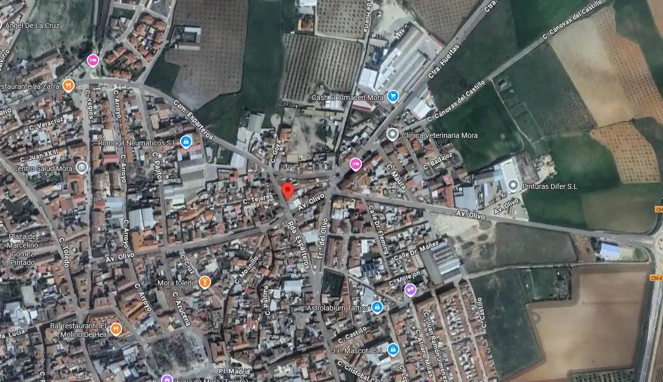 Vista exterior de Piso en venta en Mora