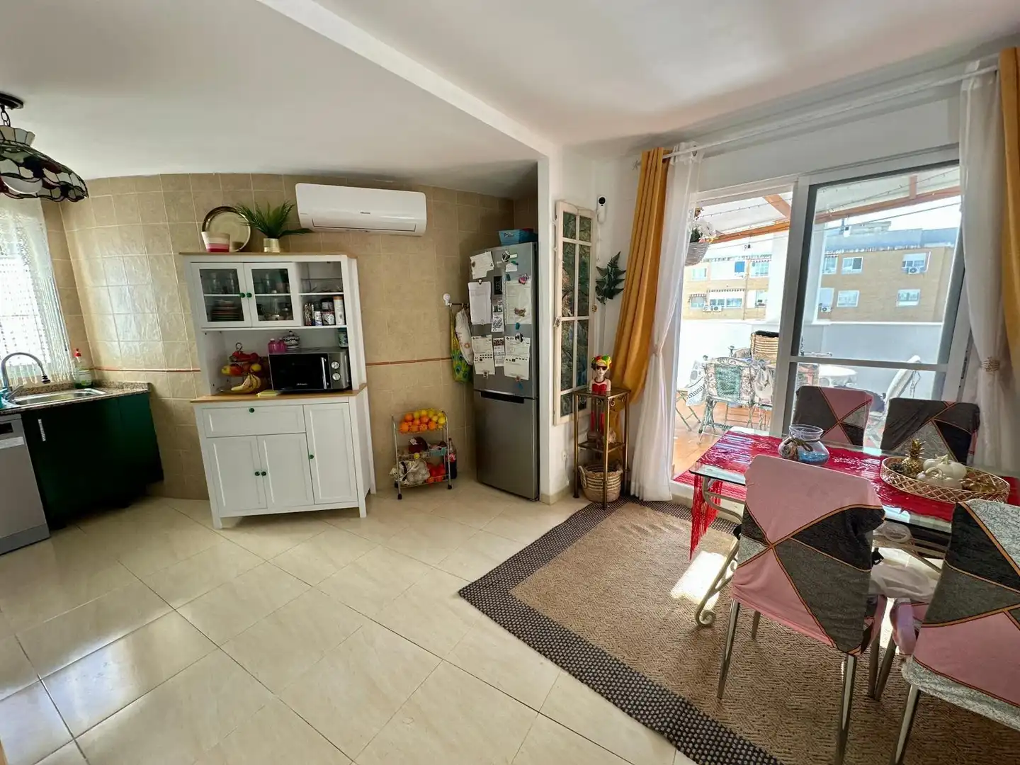 Cuina de Àtic en venda en San Vicente del Raspeig / Sant Vicent del Raspeig amb Aire condicionat i Terrassa