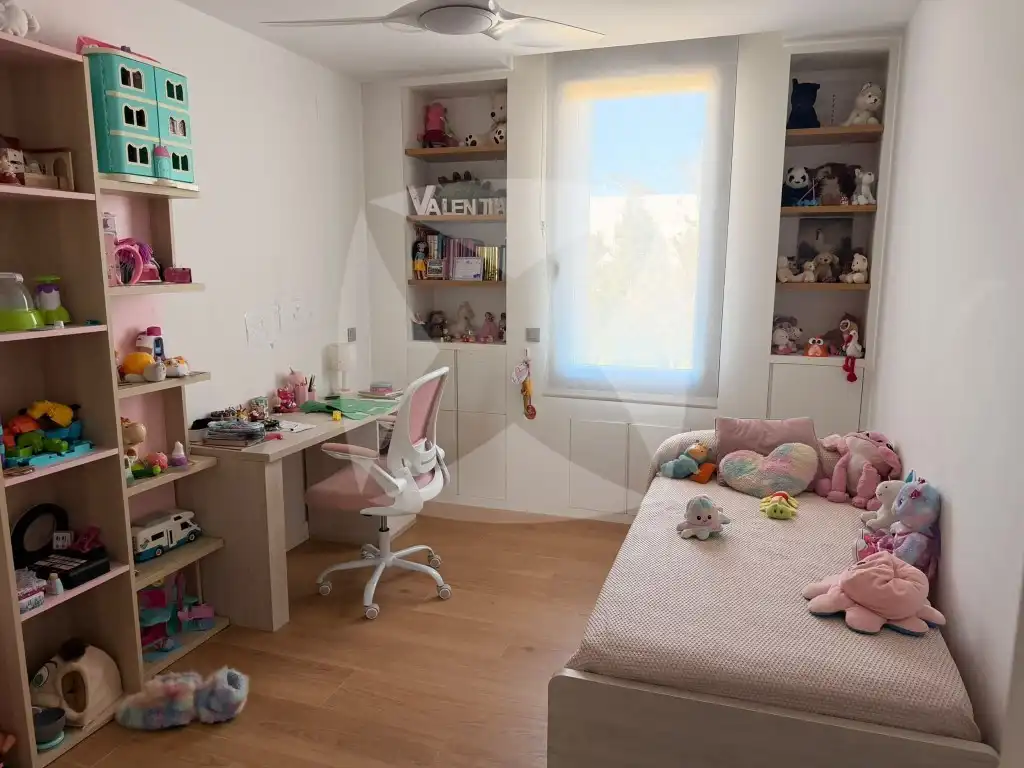 Habitación de Casa o chalet en venta en Badajoz con Aire acondicionado, Terraza y Piscina