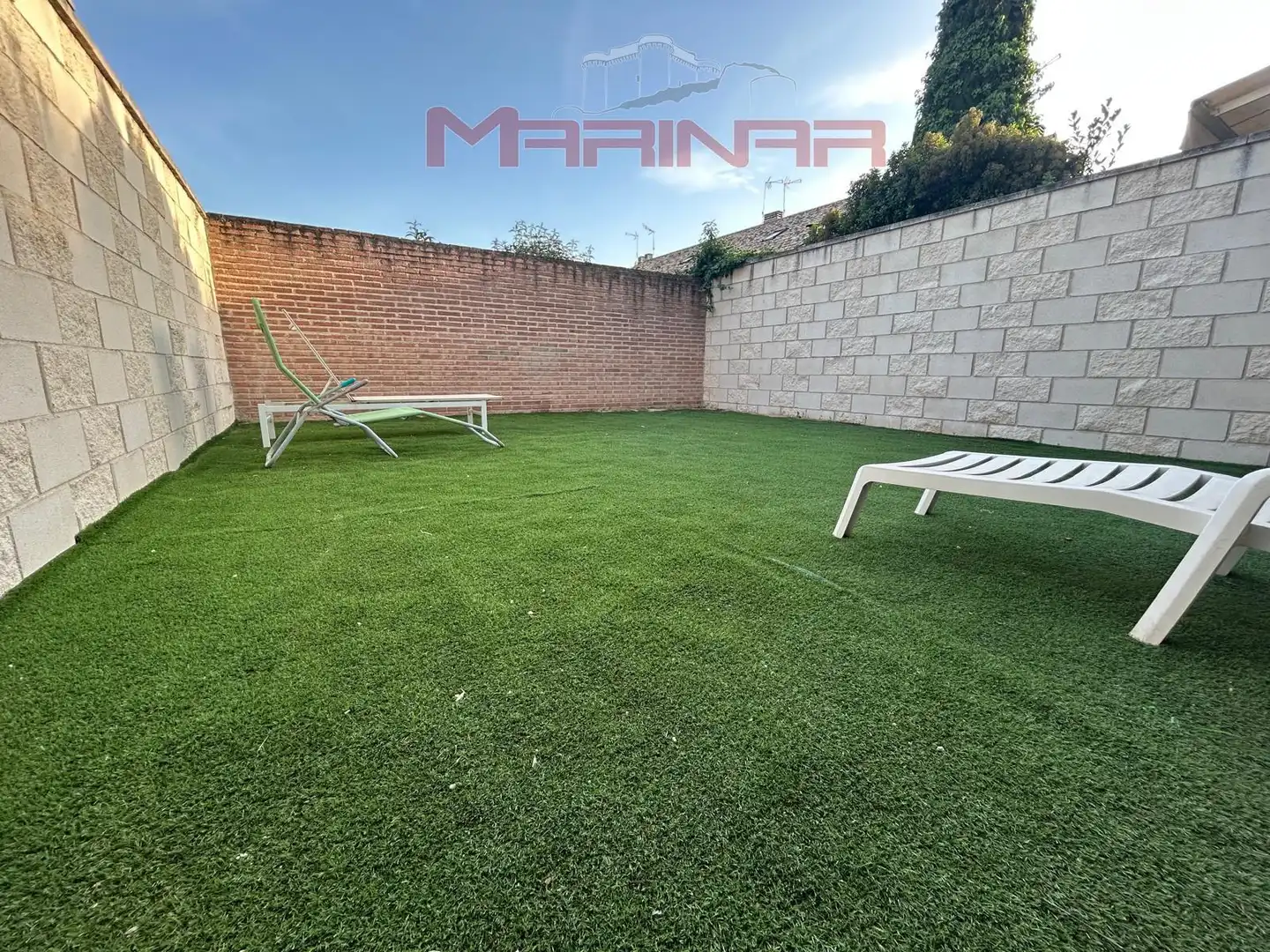Jardín de Casa adosada en venta en Seseña con Aire acondicionado, Calefacción y Jardín privado