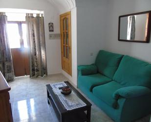 Living room of Single-family semi-detached for sale in Membrío