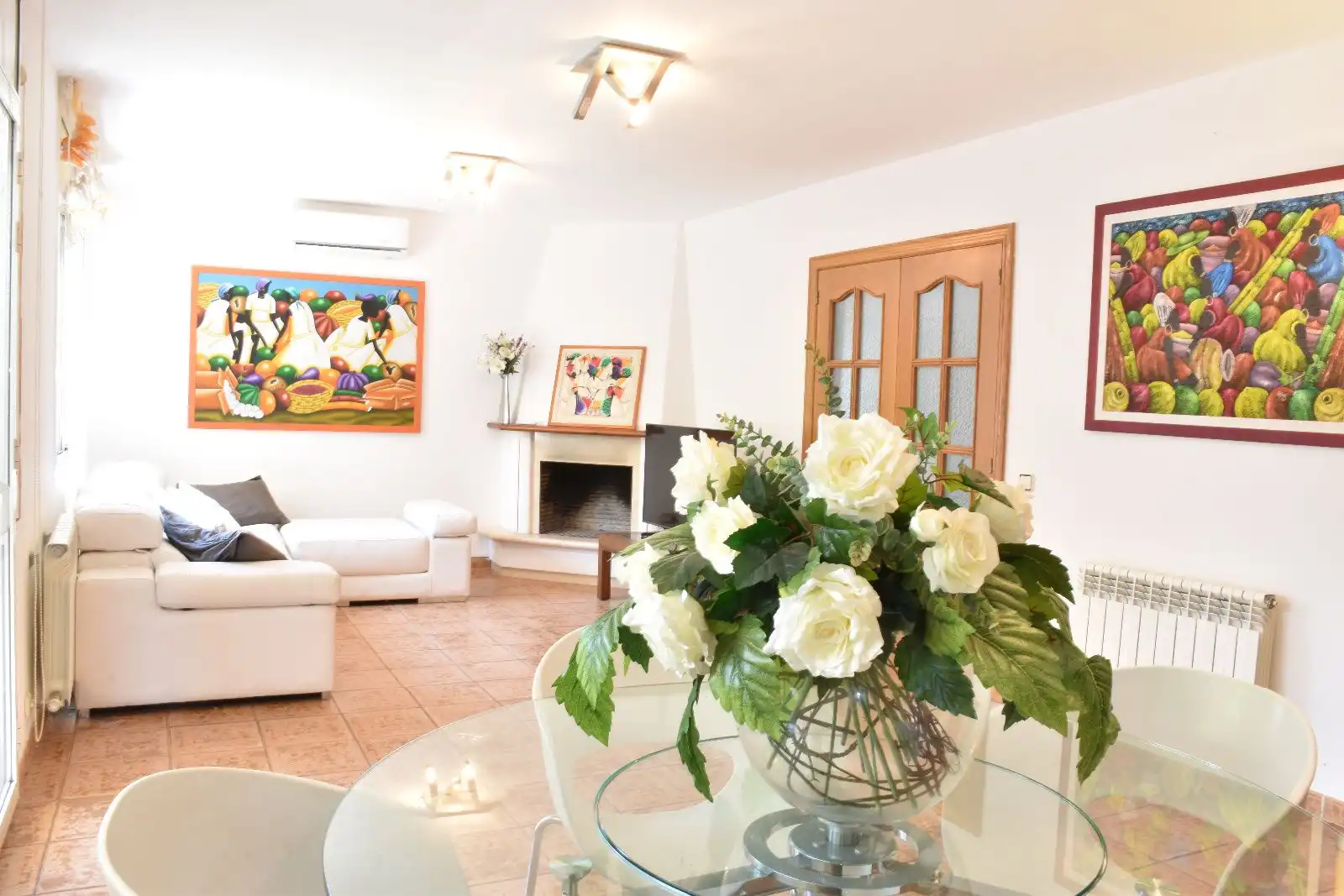 Sala d'estar de Casa o xalet en venda en El Vendrell amb Aire condicionat, Calefacció i Terrassa