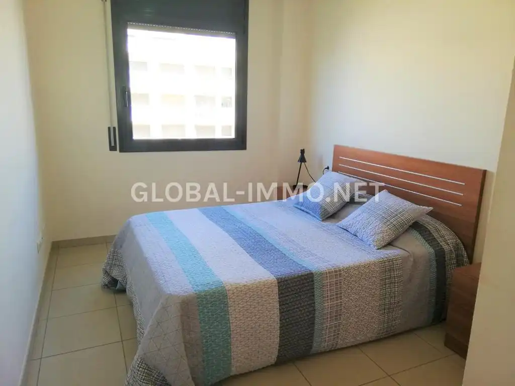 Dormitori de Apartament en venda en Roses amb Aire condicionat, Calefacció i Terrassa
