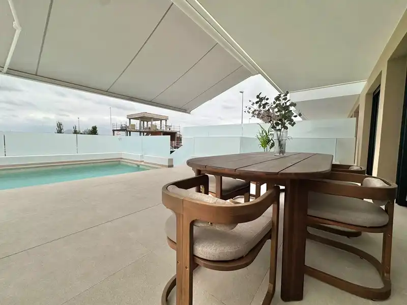 Maison jumelée avec piscine à vendre à C/ Maestra Julia Panchón, imagen 2