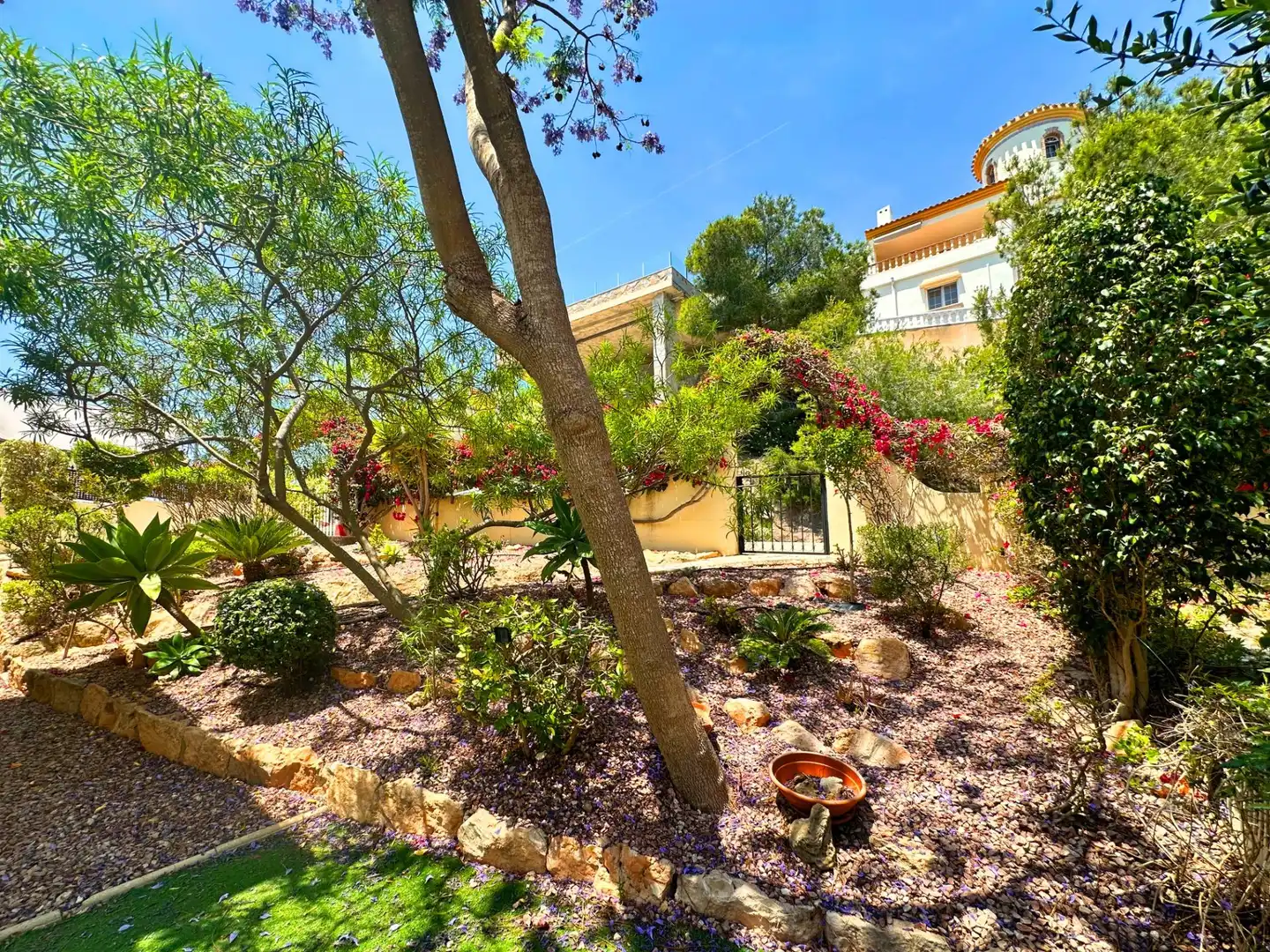 Jardín de Casa adosada en venta en Orihuela con Aire acondicionado, Terraza y Trastero