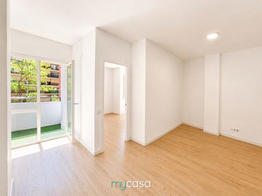 Local comercial en venda a Avinguda Meridiana